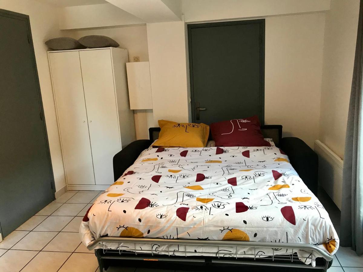Le First Auversois Charmant Studio Avec Jardinet Apartamento Exterior foto